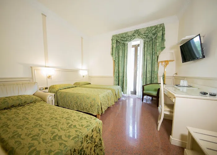 Mancini Park Hotel 4*